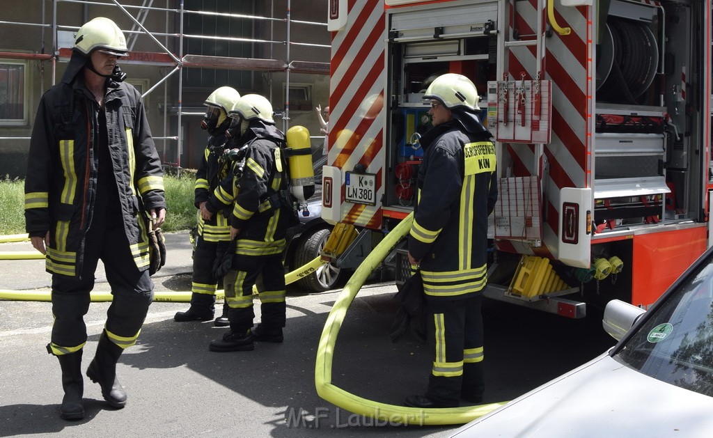 Kellerbrand Koeln Kalk Manteufelstr P27.JPG - Miklos Laubert